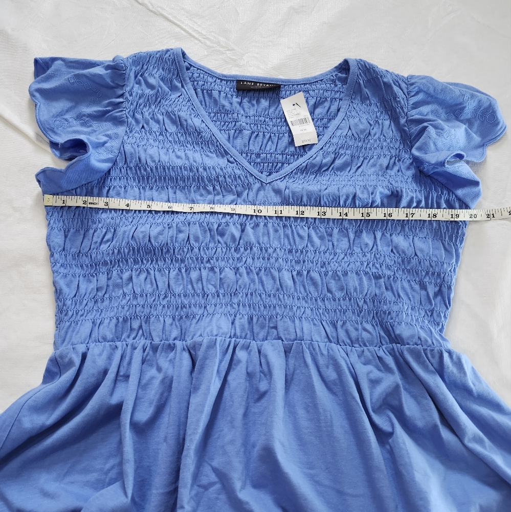 Lane Bryant Size 14/16 Blue Smocked Women's Top - Picture 4 of 12